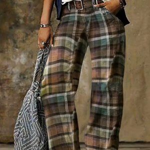 NWT Plaid Print Slant Pocket Pants